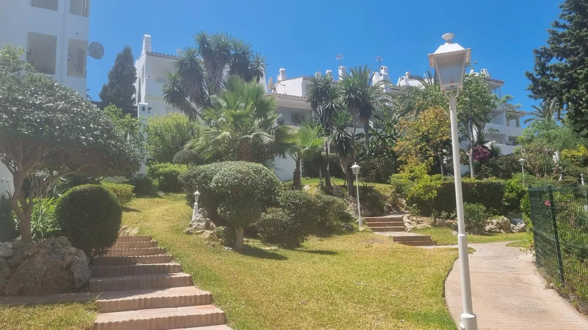 Pueblo Camelot El Castillo Manilva